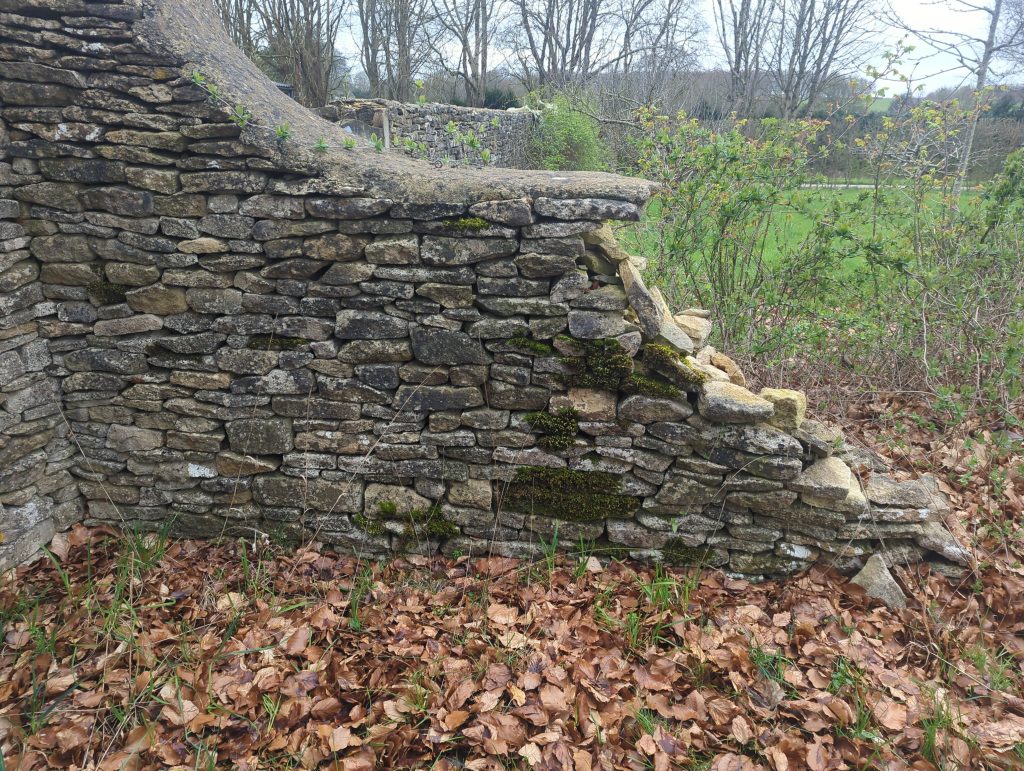 leighterton, tetbury dry stone wall stroud