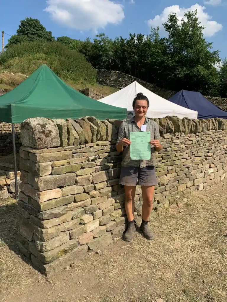 Leah, from Stroud, Gloucestershire and the Cotswolds, becomes a Level 2 DSWA professionally qualified dry stone waller.